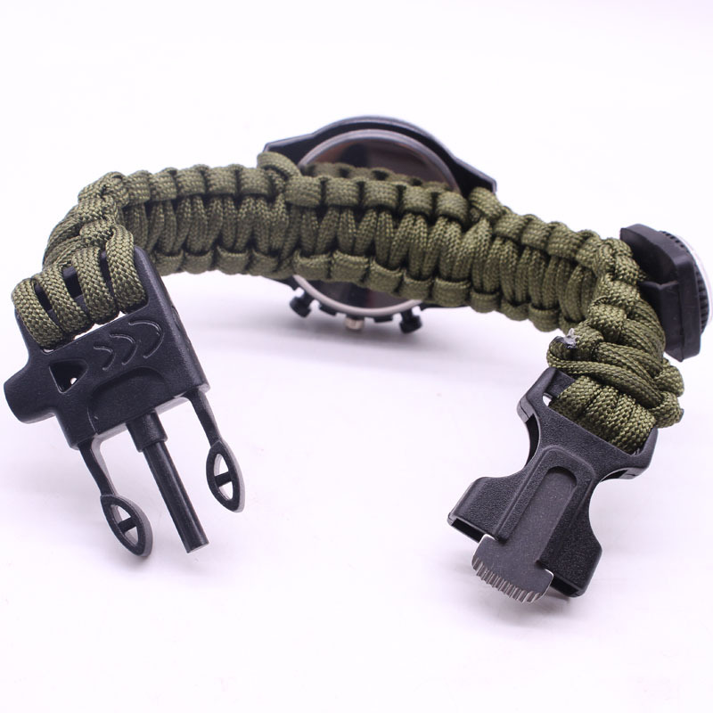 Wielofunkcyjny rozpalacz ognia – Outdoor Adventure Watches recenzja i cena